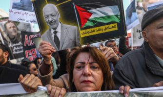 تونس: السلطات تكثّف حملتها القمعية ضد قيادة حركة النهضة في استئناف قضية التآمر 2