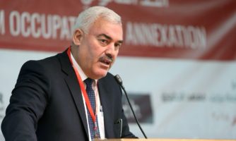 فرنسا: قرار منع مدافع فلسطيني مخضرم عن حقوق الإنسان من الدخول اعتداء صارخ على حقوق الإنسان