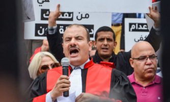 Tunisie. Les autorités doivent cesser de harceler le juge Anas Hmedi